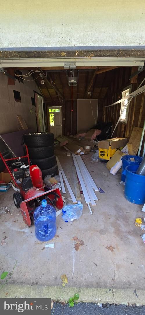 Property Photo:  1312 College Hill Drive  PA 19373 