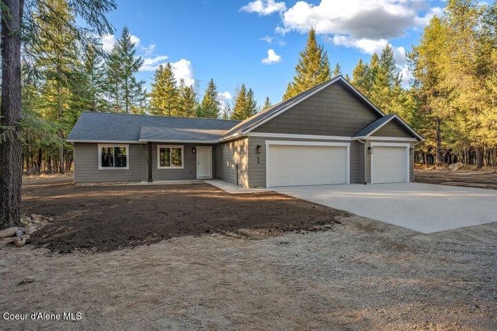 Property Photo:  69 Mohawk Drive  ID 83801