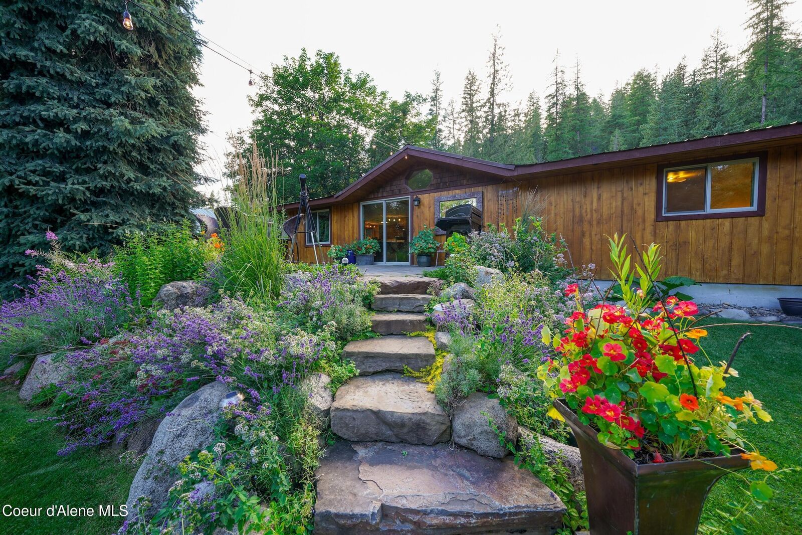 Property Photo: 430 N Nordman ID 83848