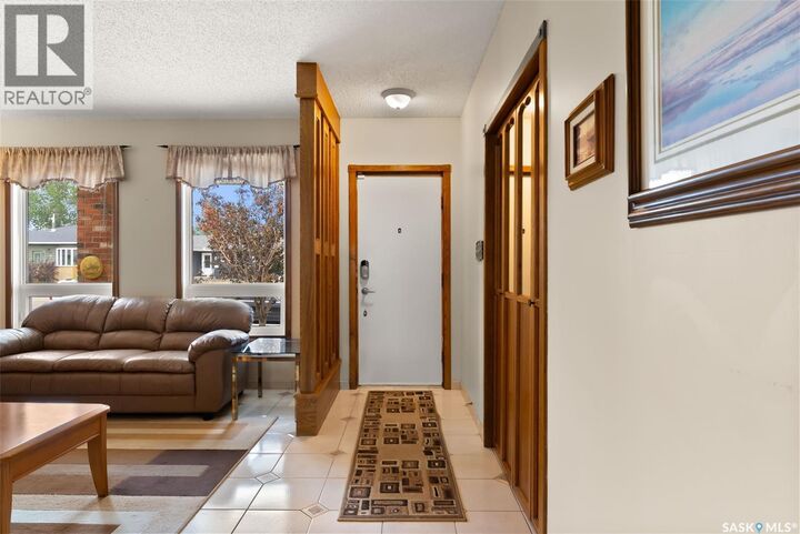 Photo de la propriété: 10 Tate Street SK S4X 1X4