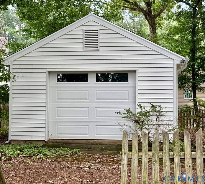 Property Photo: 4805 Candlelight Place VA 23060