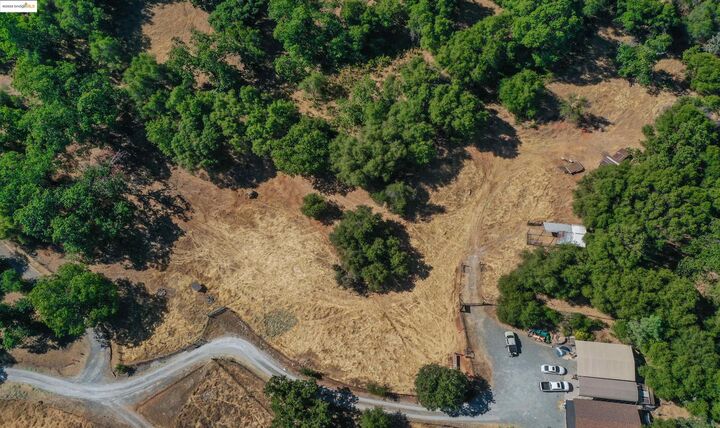 Property Photo: 13893 Tuolumne Rd CA 95370