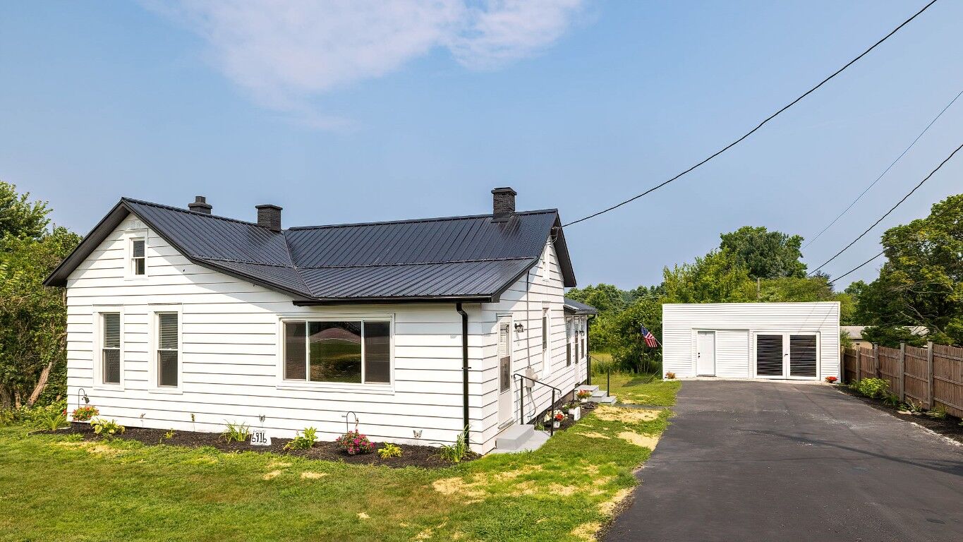 Property Photo: 6916 Old Ridge Road PA 16415