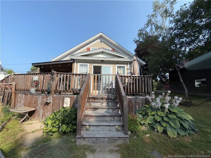Property Photo:  29 Rockland Drive  NB E6J 1V3 