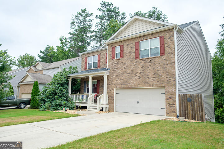 Property Photo: 410 Heritage Club Circle GA 30132