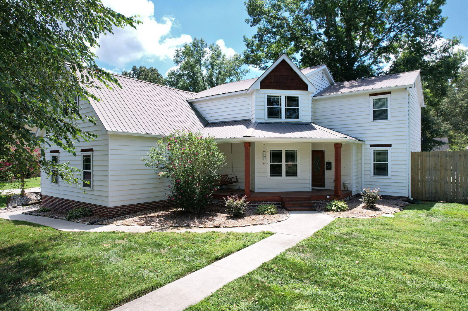 Property Photo: 446 Hickory Hills Drive NE TN 37312