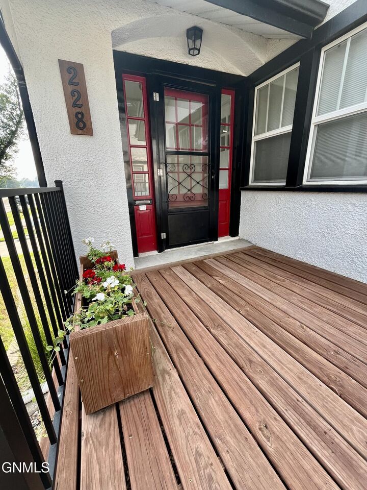 Property Photo: 228 D Avenue W ND 58501