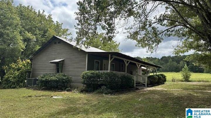 Property Photo: 395 County Road 830 AL 35098