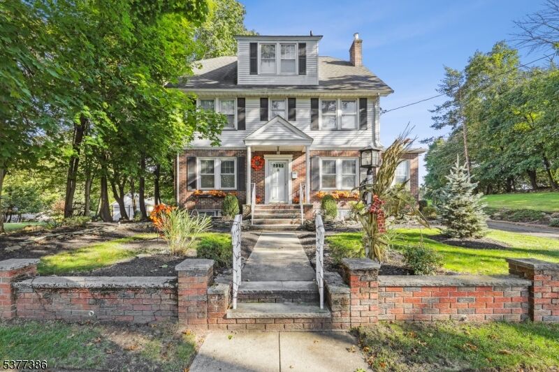 Property Photo:  17 Cliff St  NJ 07044 
