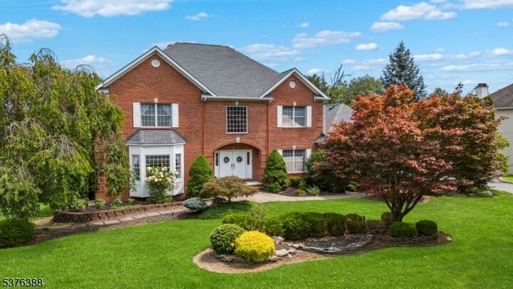 28 Michelle Way  Montville Twp. NJ 07058 photo