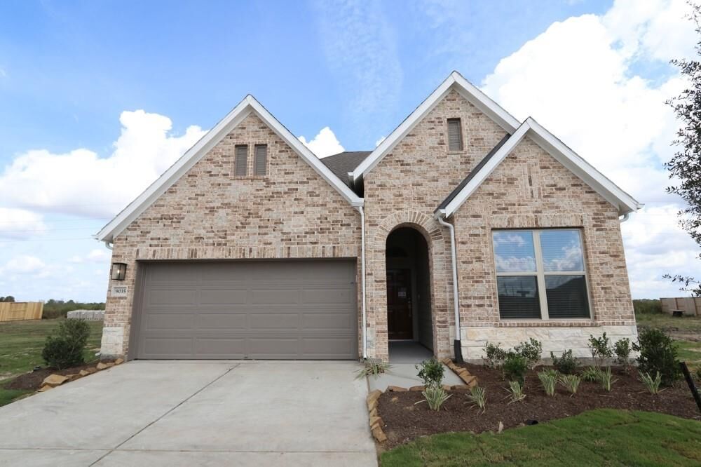 Property Photo:  9035 Grey Fox Trail  TX 77578 