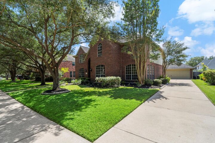 Property Photo:  5814 Coral Springs Court  TX 77494 