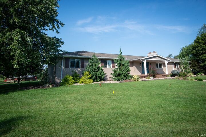 Property Photo: 2792 E Spring Meadow Court IN 47591
