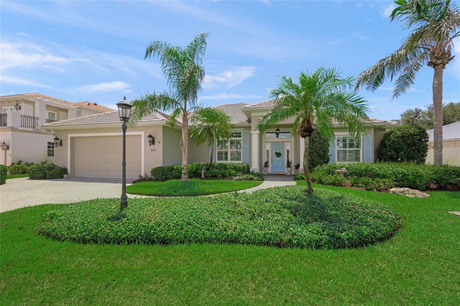 Property Photo:  423 Spadaro Drive  FL 34285 