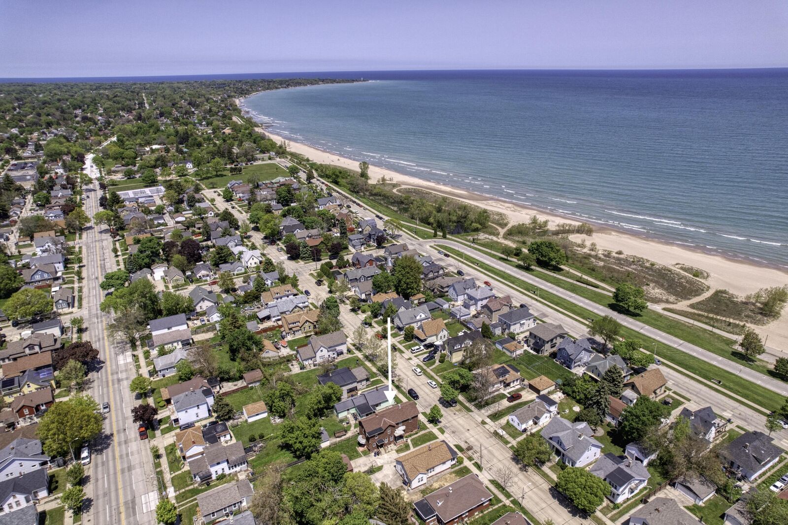 Property Photo:  1738 Chatham St  WI 53402 