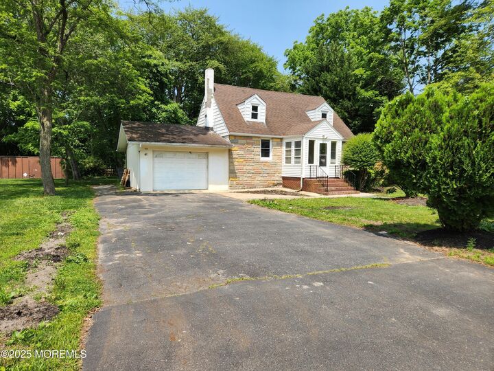 Property Photo:  41 Willow Avenue  NJ 07731 