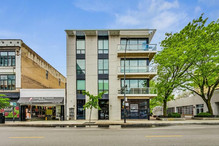 Property Photo:  1258 N Milwaukee Avenue 3N  IL 60622 