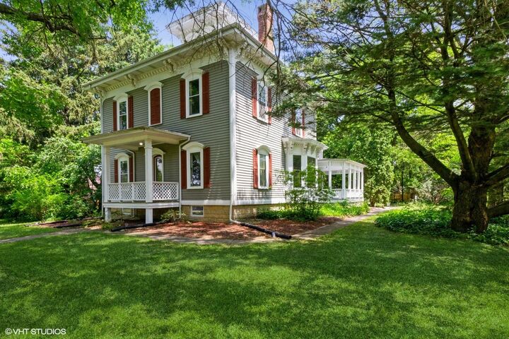100 E Miller Avenue  Hinckley IL 60520 photo