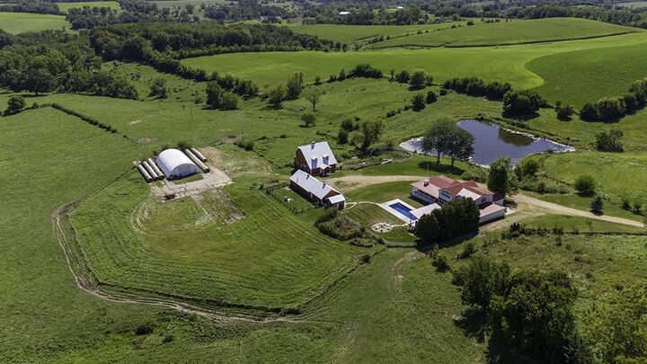 Property Photo: