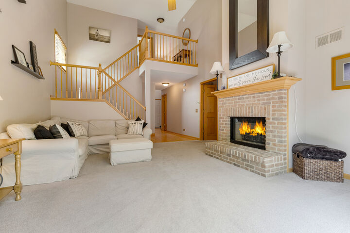 Property Photo: 655 Hampshire Drive IL 60140