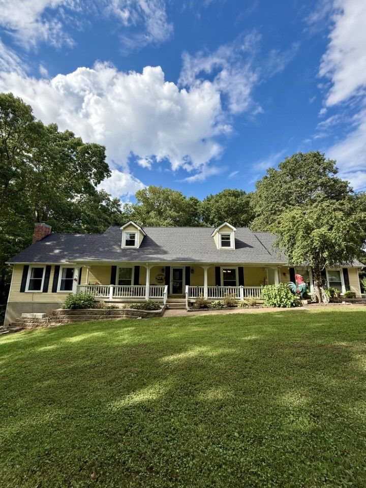 Property Photo: 2290 Grandview Dr W TN 38464