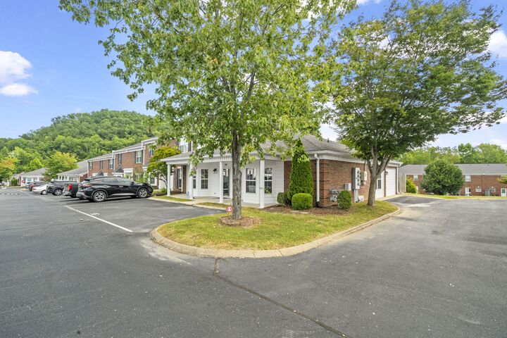 Property Photo: 2121 Highway 12 S 96 TN 37015