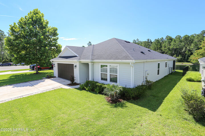 Property Photo: 282 Orient Drive FL 32092