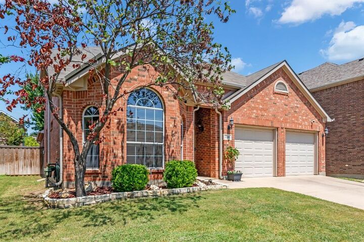 Property Photo: 2749 Cedar Ridge Lane TX 76177