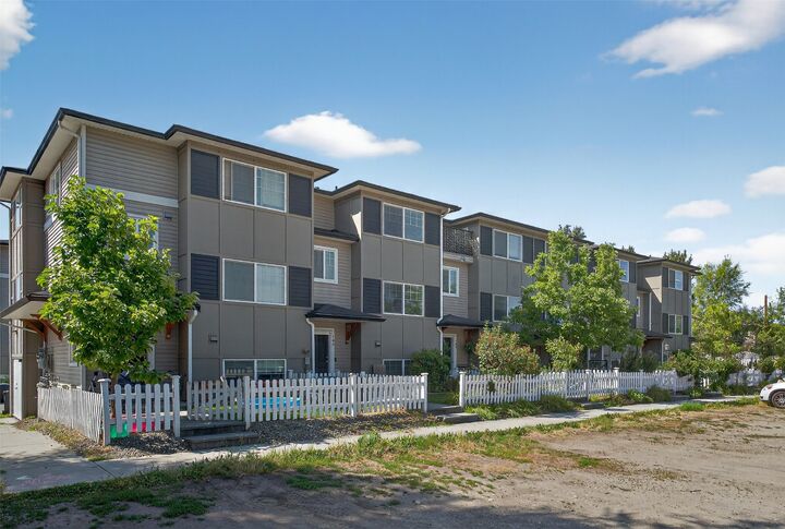 Photo de la propriété: 122 Hartman Road 106 BC V1X 8E6