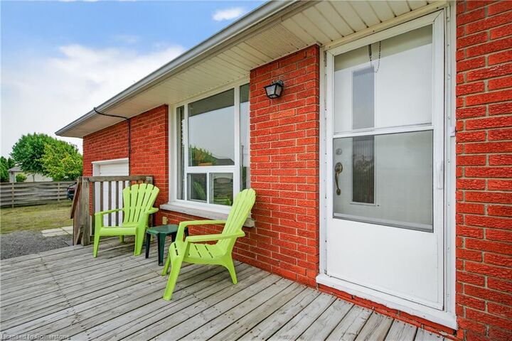 Property Photo: 2041 Third Street Louth ON L2S 6P9