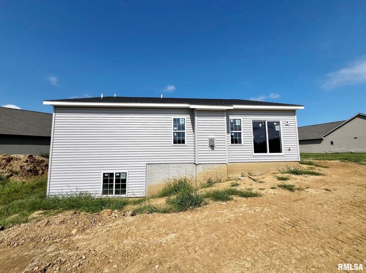 Property Photo: 8802 N Westpoint Court IL 61528