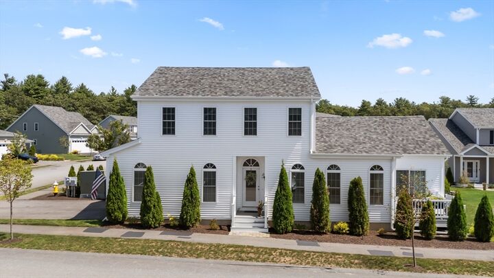 Property Photo: 33 Tea Party Cir 33 MA 01520