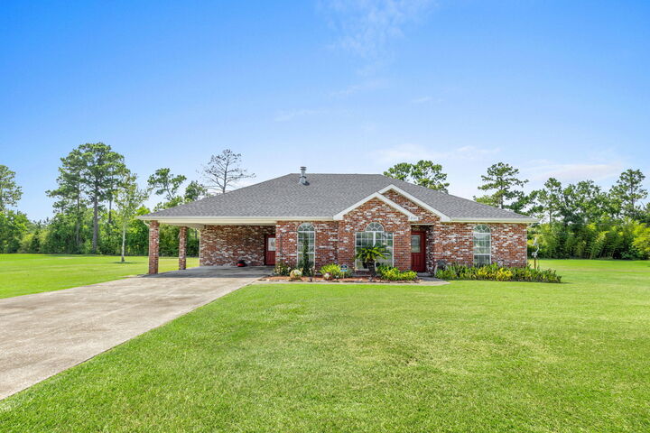 2161 Belfield Rd  Lake Charles LA 70611 photo