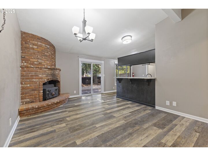 Property Photo: 5080 10th Pl OR 97306