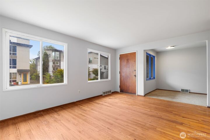 Property Photo: 10450 Alderbrook Place NW WA 98177