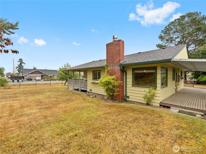 1409  B Avenue  Anacortes WA 98221 photo