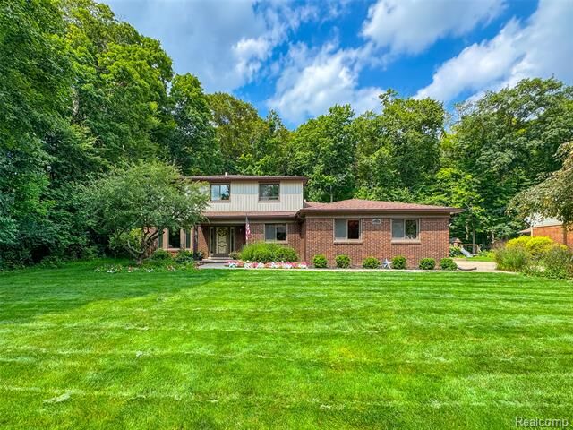 22795 Vacri Lane  Farmington MI 48335 photo
