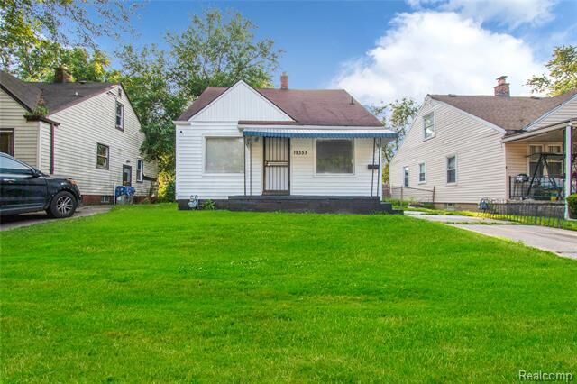 Property Photo: 19355 Buffalo Street MI 48234