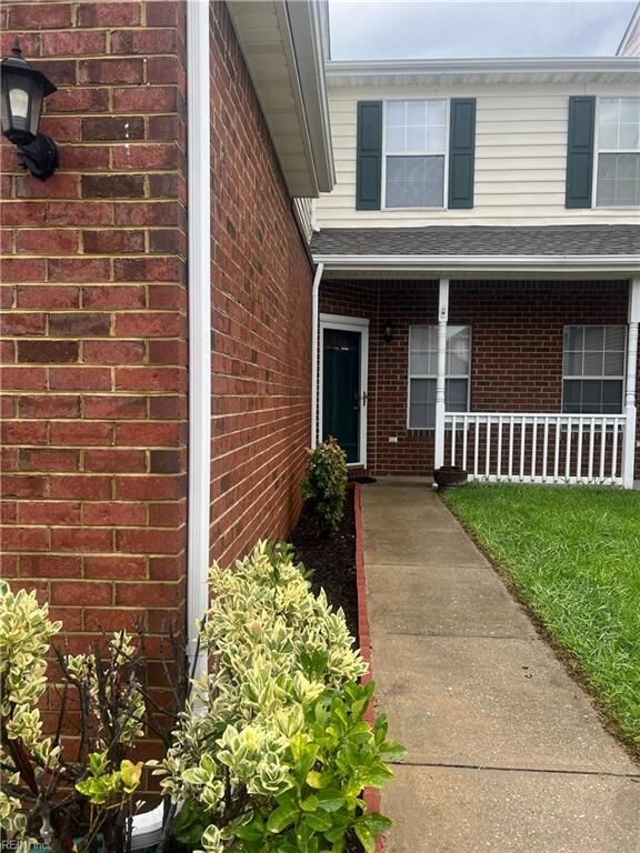 Property Photo: 248 Belmont Cir VA 23693