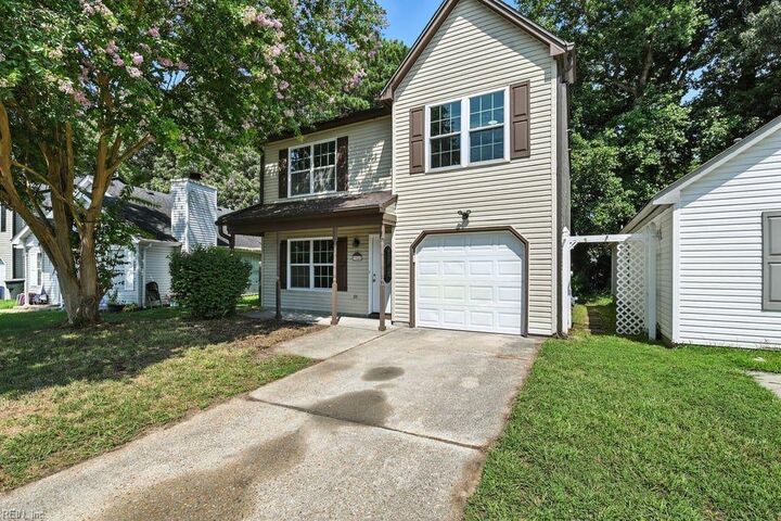 Property Photo: 366 Pear Ridge Cir VA 23602