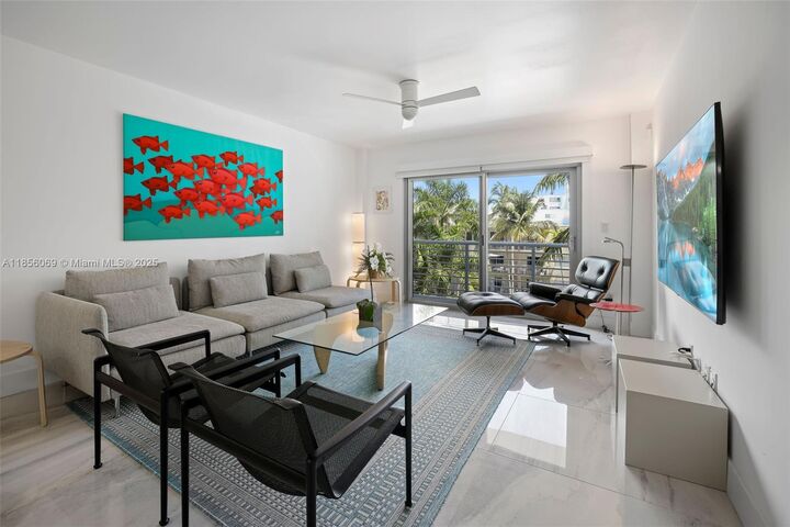 Property Photo: 1450 Lincoln Rd 403 FL 33139