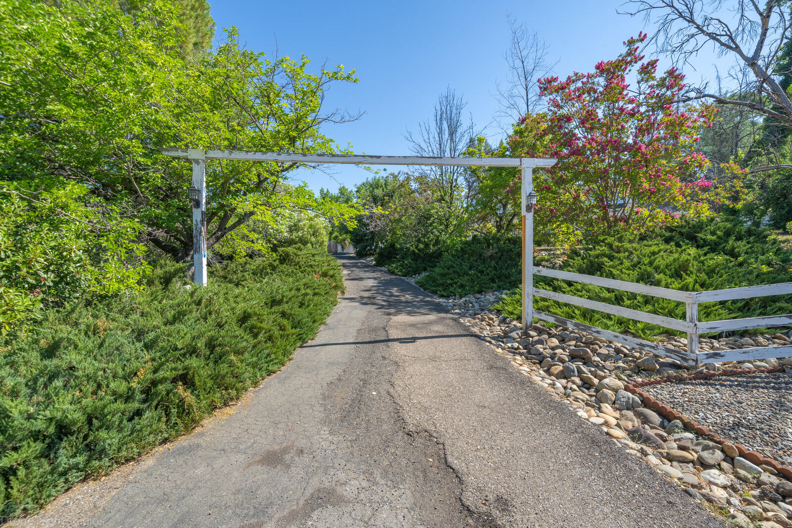 Property Photo: 16160 Plateau Circle CA 96001