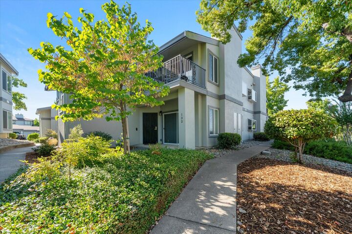 488 Ridgecrest Trail Apt 132  Redding CA 96003 photo