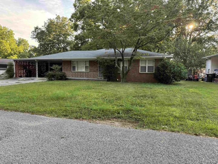 109 Hickory Ave NW  Cullman AL 35055 - CULLMAN photo