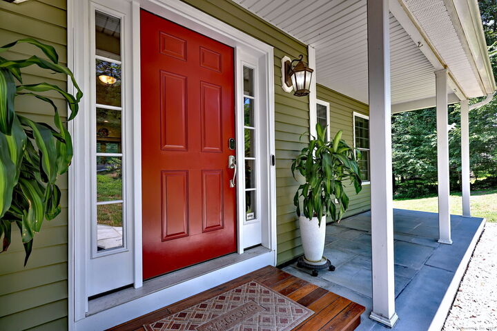 Property Photo:  325 Turkey Roost Road  CT 06468 