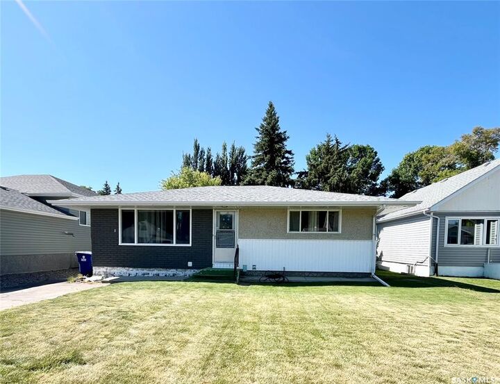 232 3rd Avenue W  Unity SK S0K 4L0 photo