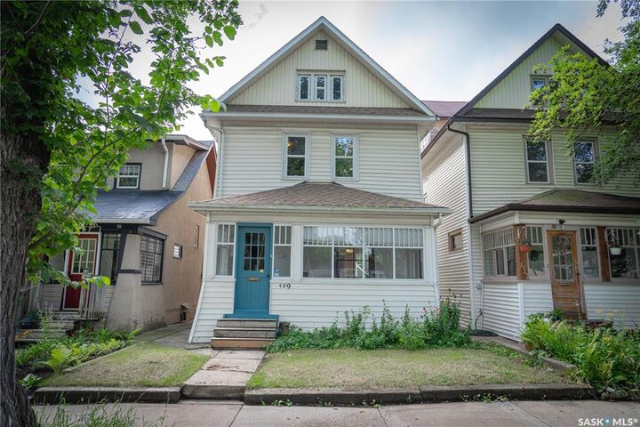 409 29th Street W  Saskatoon SK S7L 0M3 photo