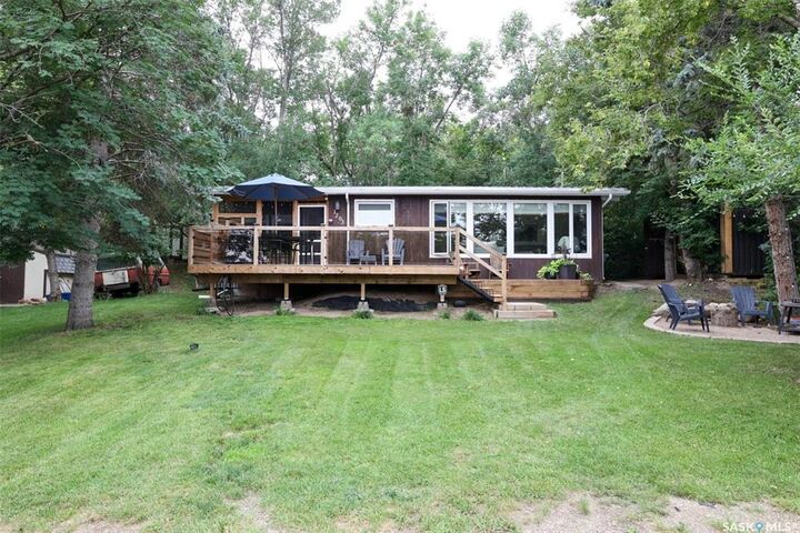 Property Photo: 1203 5th Avenue SK S0G 4C0