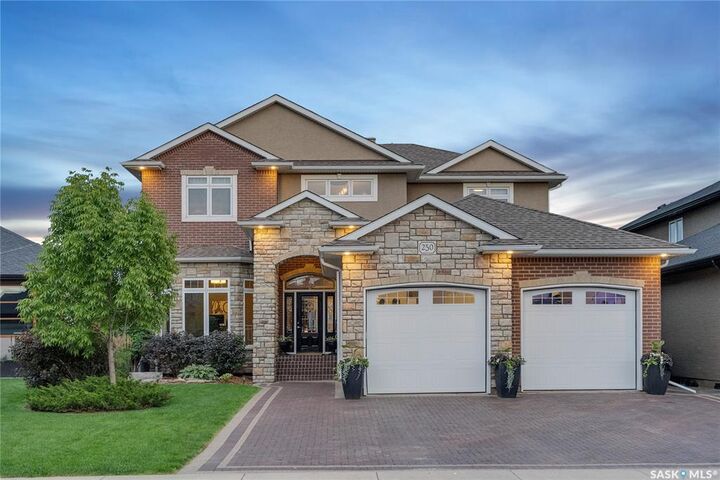 250 Whalley Crescent  Saskatoon SK S7T 0N9 photo