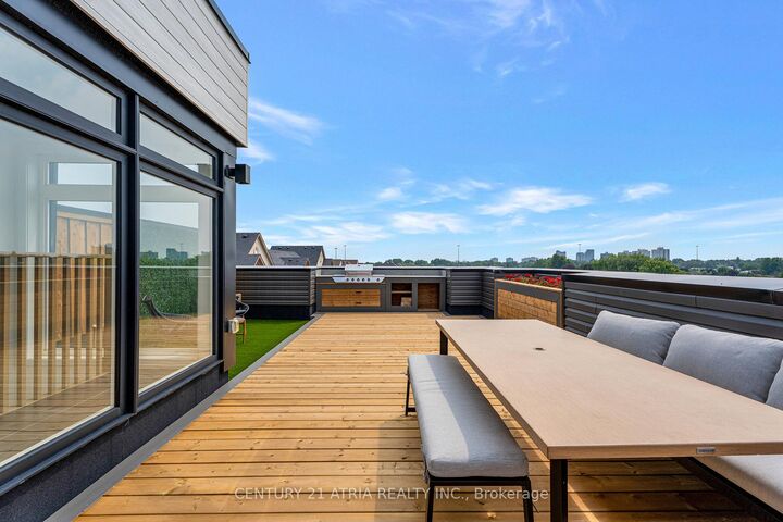 Property Photo:  188 Angus Drive 15  ON L1S 0G5 